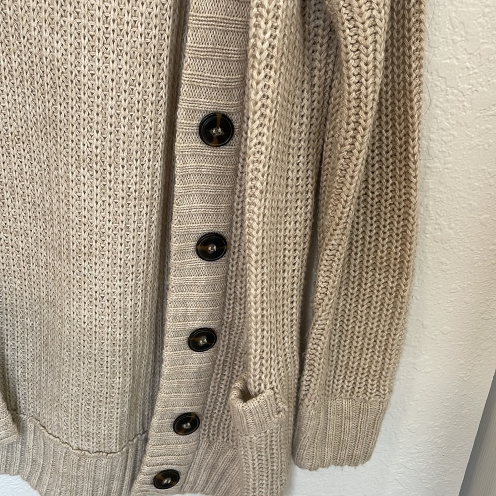 Sweater - Picture 2 of 3